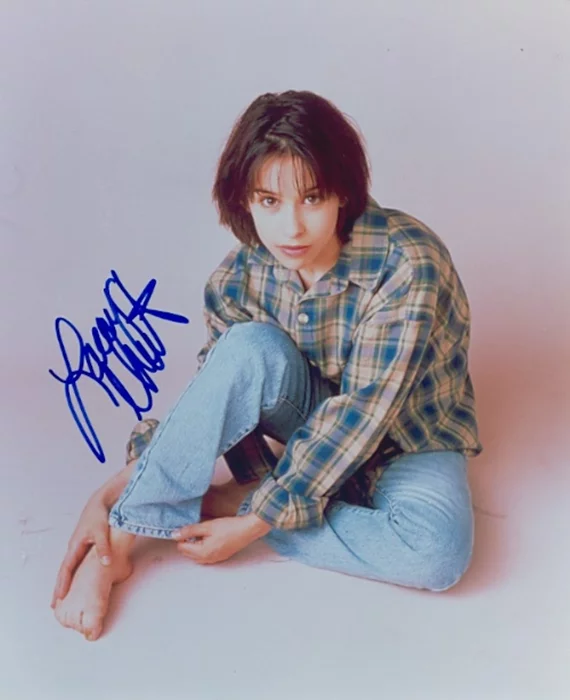 Lacey Chabert autograph