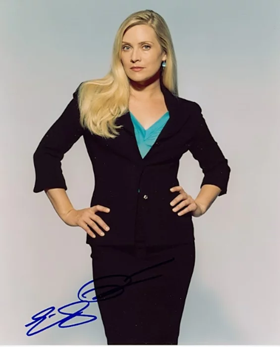 Emily Procter autograph