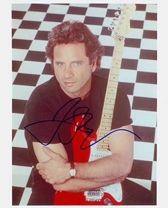 Tom Wopat autograph
