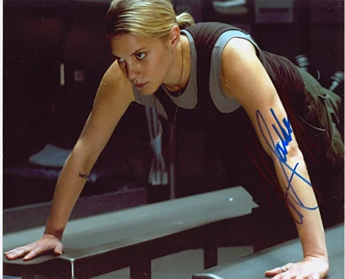 Katee Sackhoff autograph