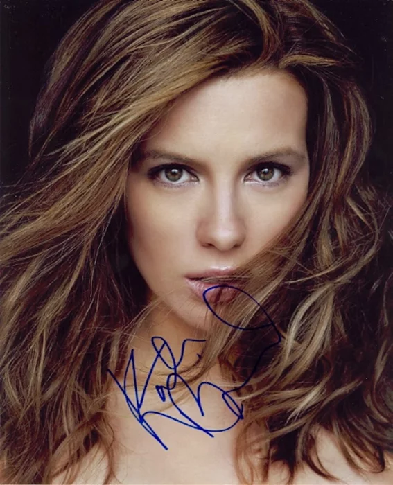 Kate Beckinsale autograph