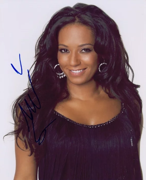 Melanie Brown autograph