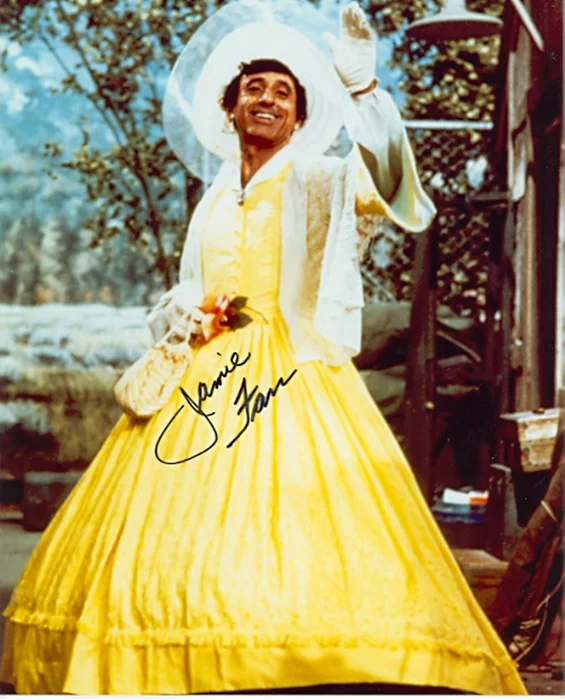 Jamie Farr autograph