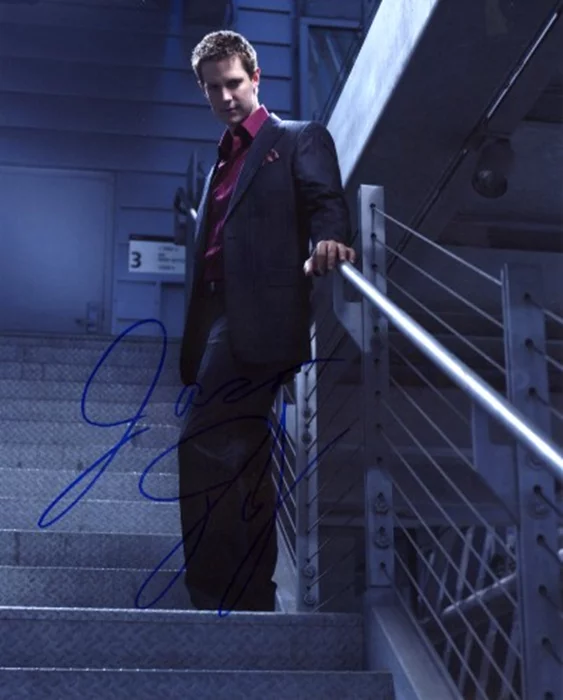 Jason Dohring autograph