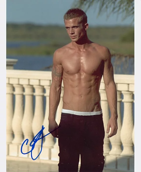 Cam Gigandet autograph