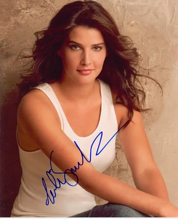 Cobie Smulders autograph