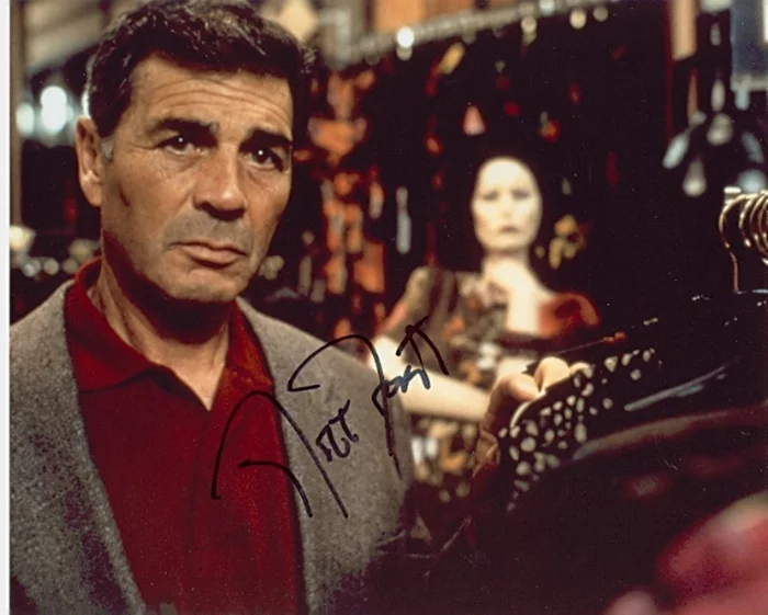 Robert Forster autograph