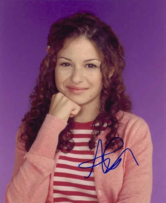 Alia Shawkat autograph