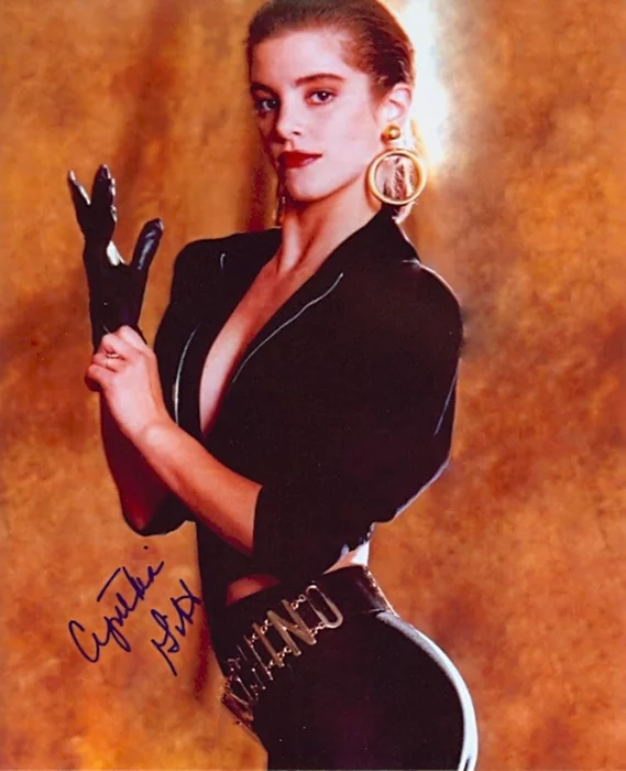 Cynthia Gibb autograph