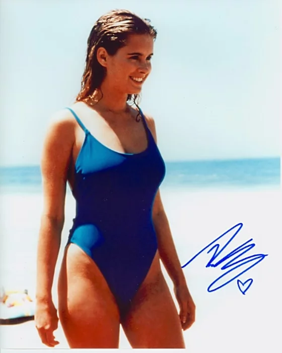 Ami Dolenz autograph