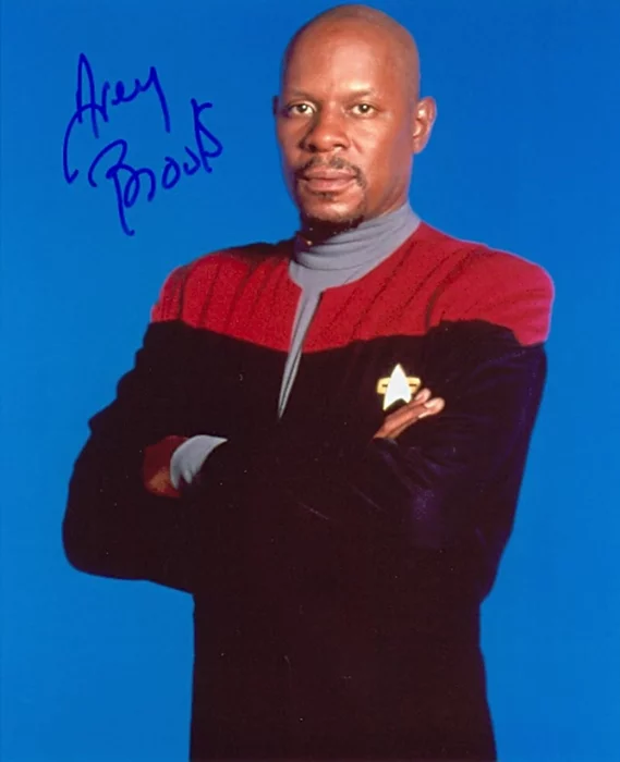 Avery Brooks autograph