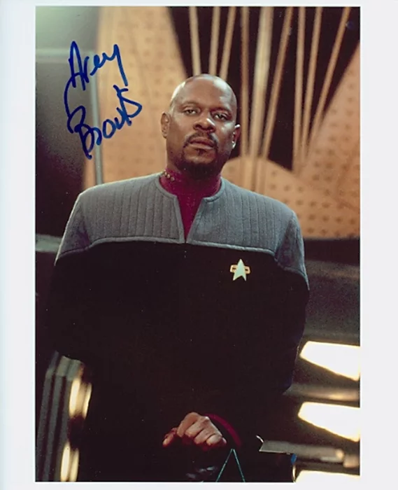 Avery Brooks autograph