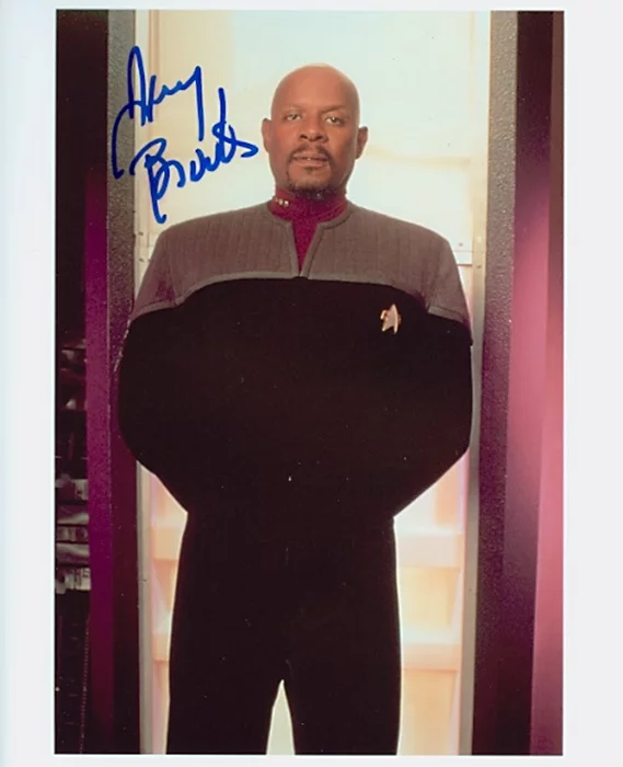 Avery Brooks autograph