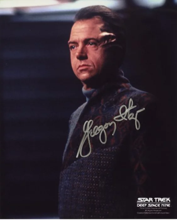 Gregory Itzin autograph