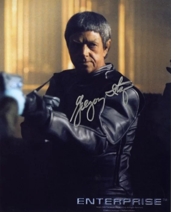 Gregory Itzin autograph