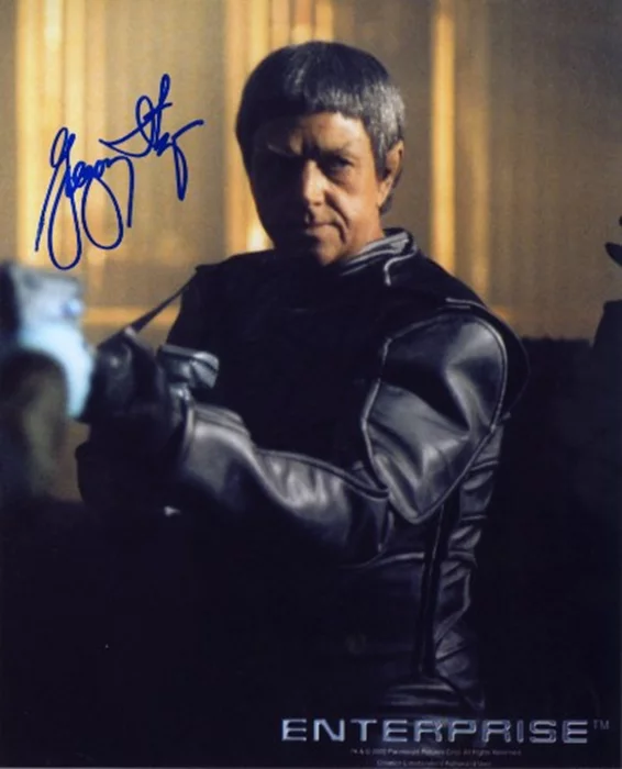 Gregory Itzin autograph
