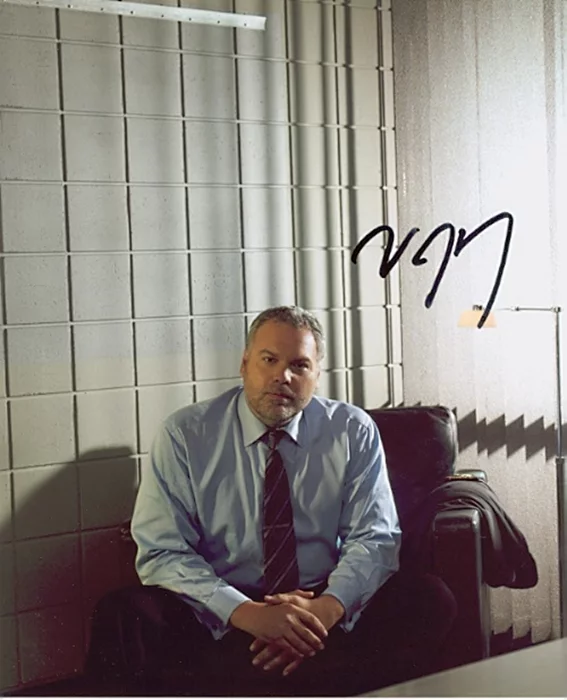 Vincent D'Onofrio autograph