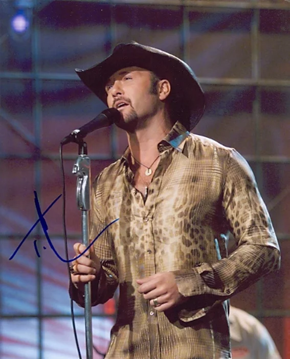 Tim McGraw autograph