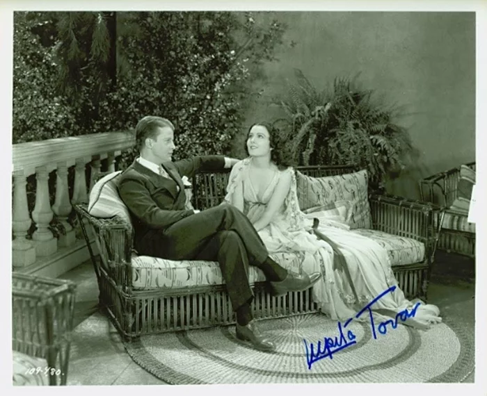 Lupita Tovar autograph