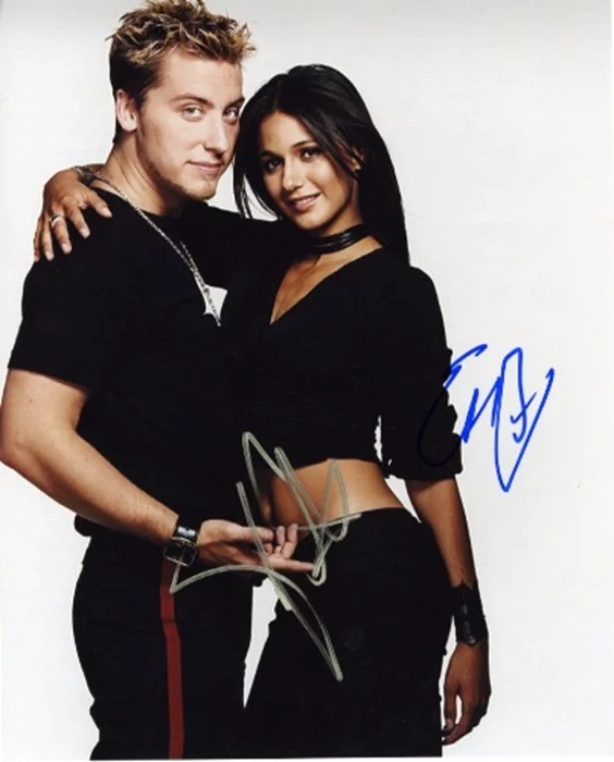Chriqui & Bass autograph