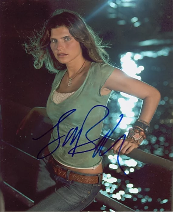 Lake Bell autograph