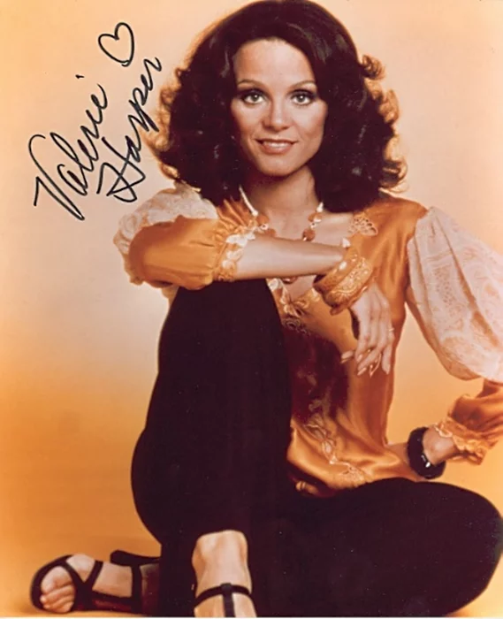 Valerie Harper autograph