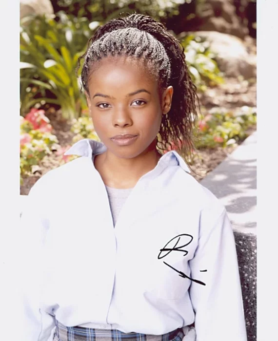 Dana Davis autograph