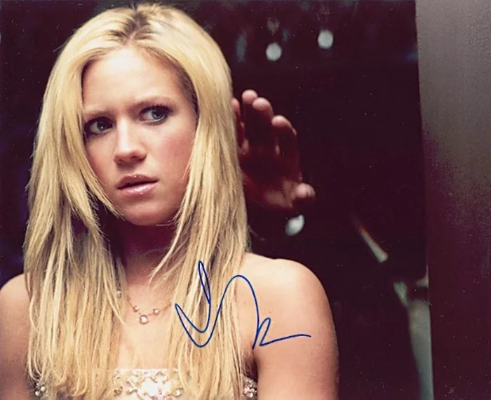 Brittany Snow autograph