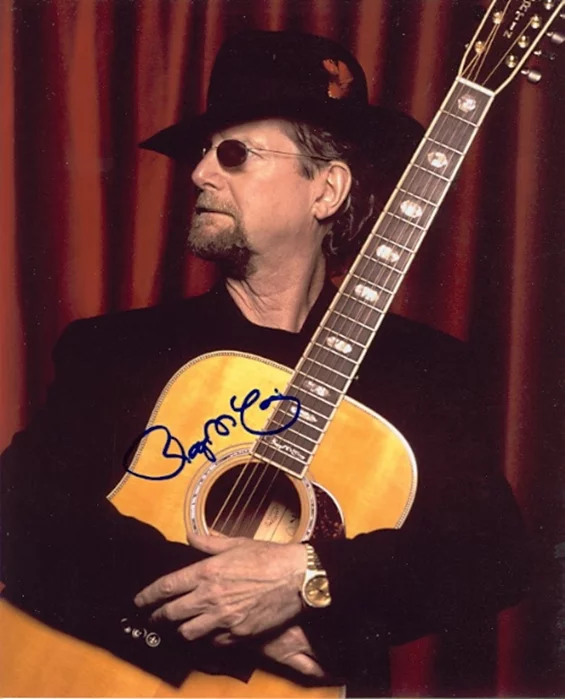 Roger McGuinn autograph