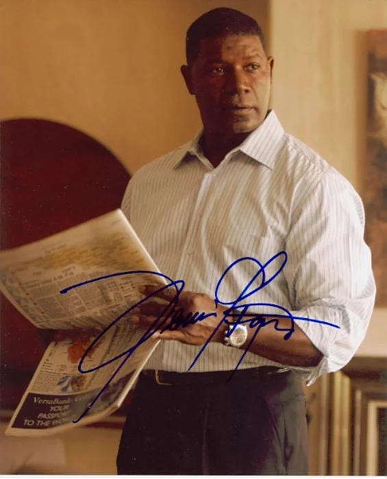 Dennis Haysbert autograph