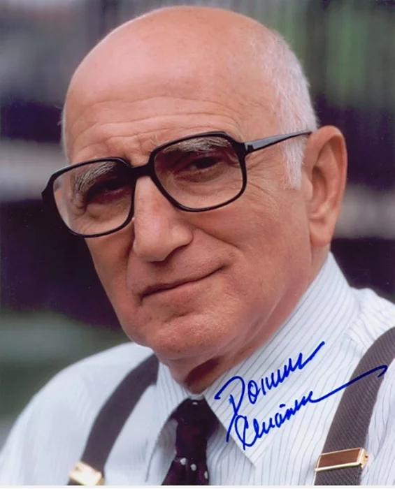 Dominic Chianese autograph