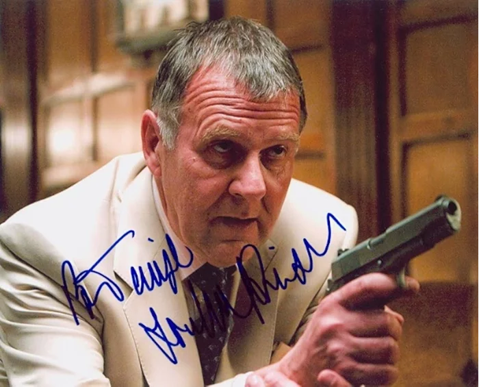 Tom Wilkinson autograph