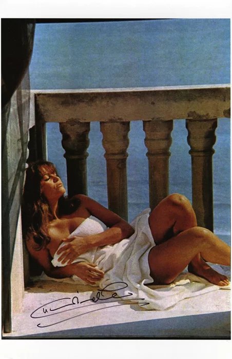 Claudia Cardinale autograph