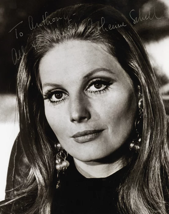 Catherine Schell autograph