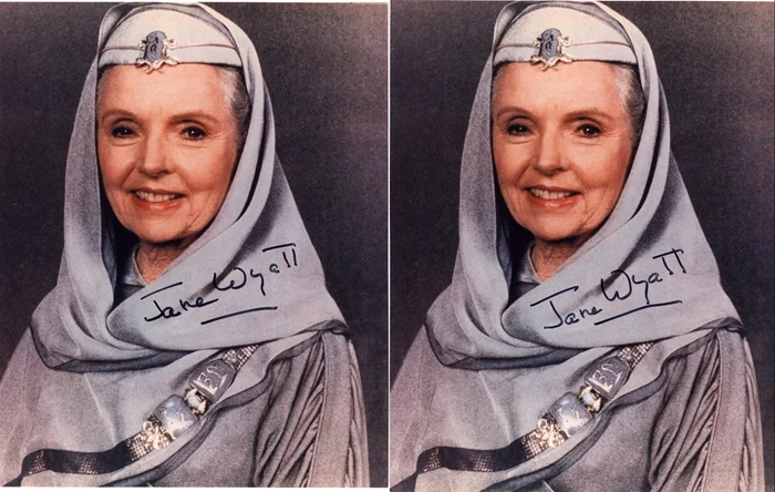 Jane Wyatt autograph