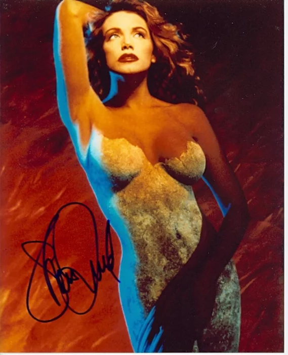 Shannon Tweed autograph