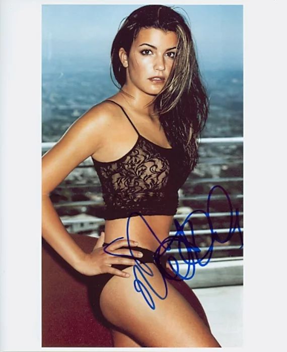 Natalia Cigliuti autograph