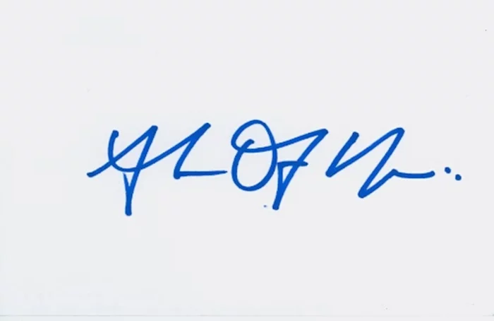 Alex O'Loughlin autograph