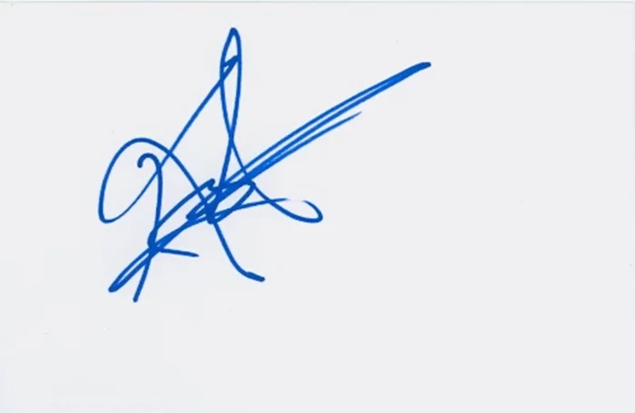 Kelly Monaco autograph