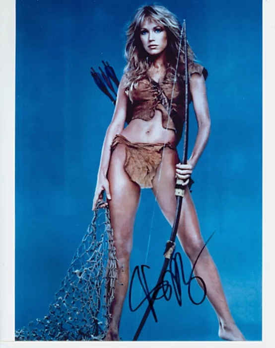 Tanya Roberts autograph