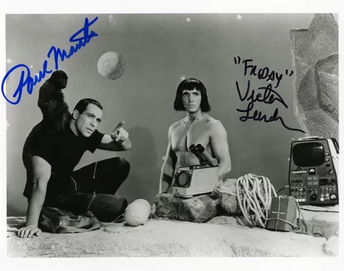 Robinson Crusoe On Mars autograph