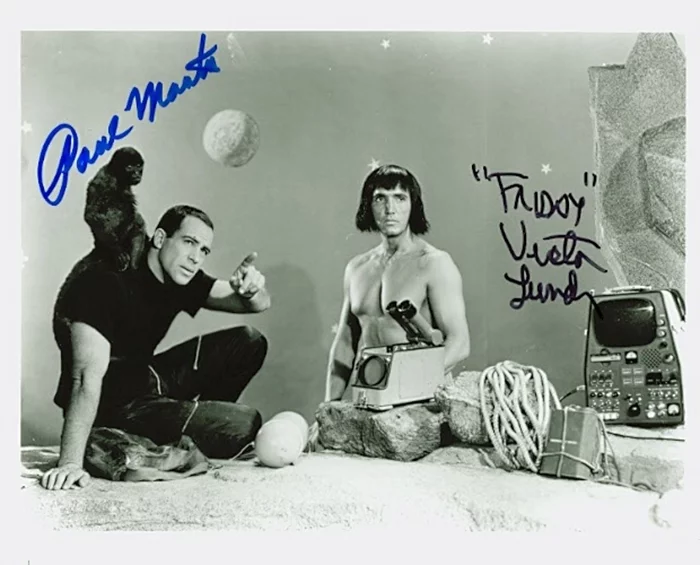 Robinson Crusoe On Mars autograph