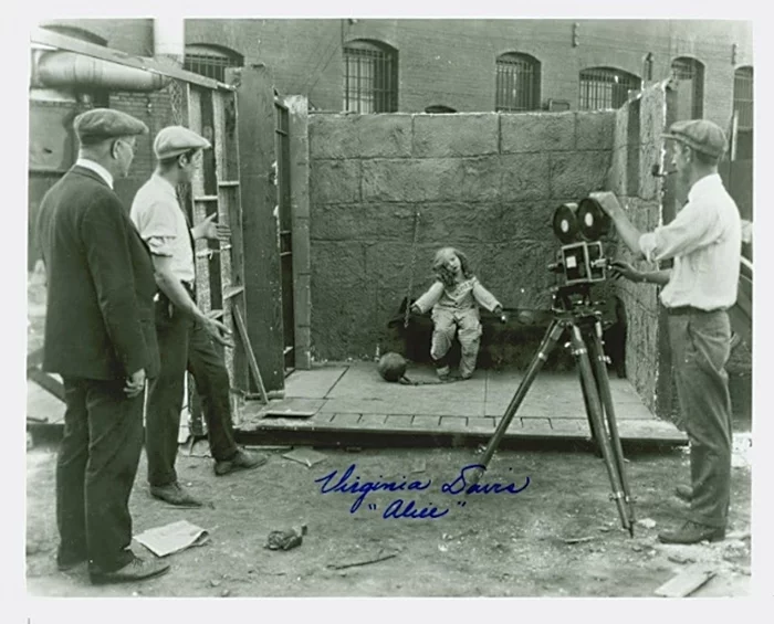 Virginia Davis autograph