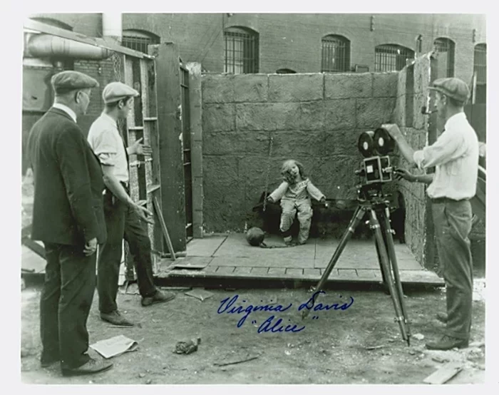 Virginia Davis autograph