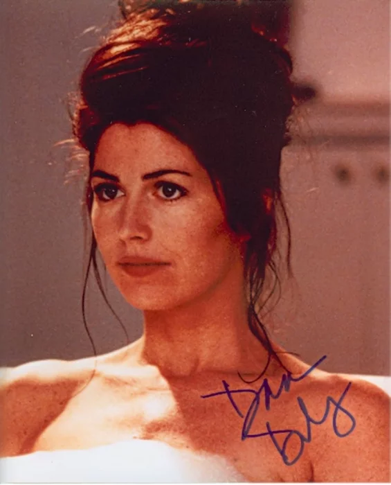 Dana Delany autograph