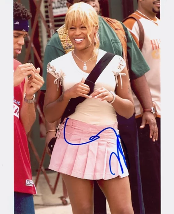 Eve autograph