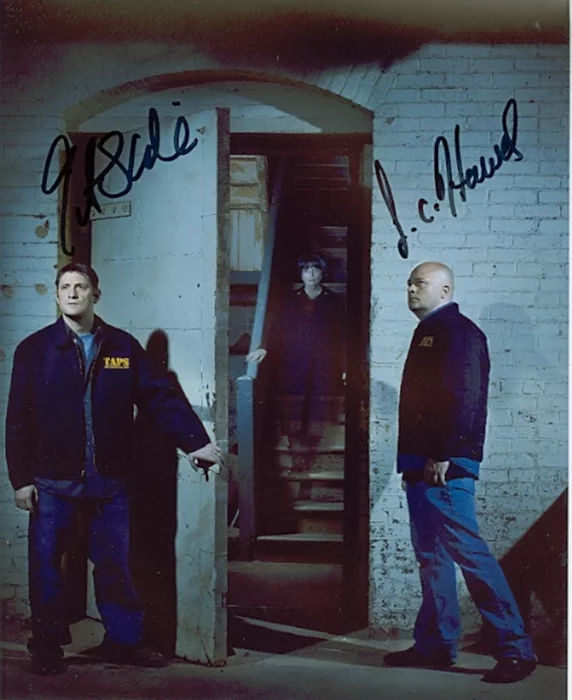 Ghost Hunters autograph