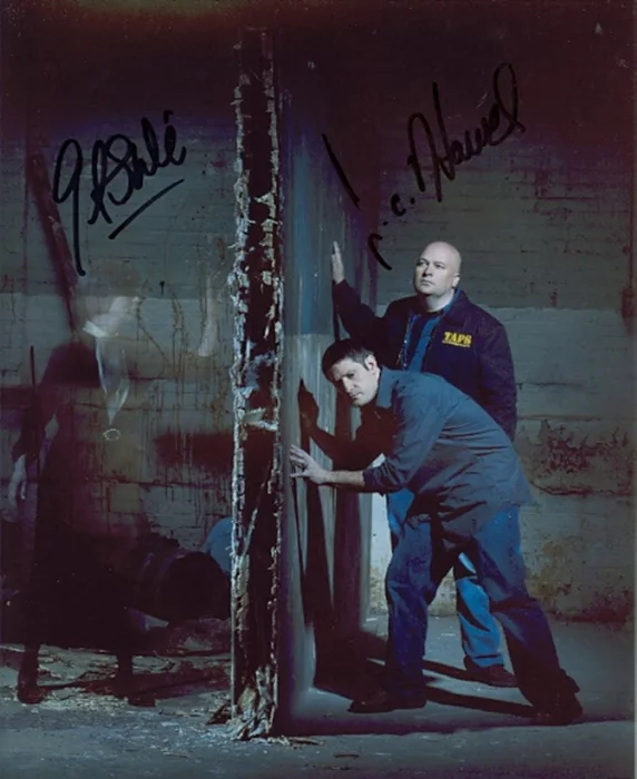 Ghost Hunters autograph