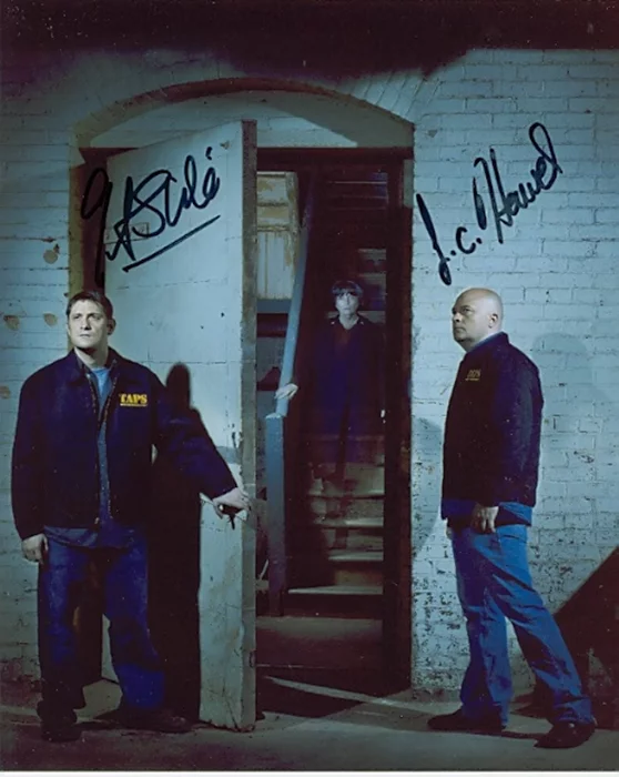 Ghost Hunters autograph
