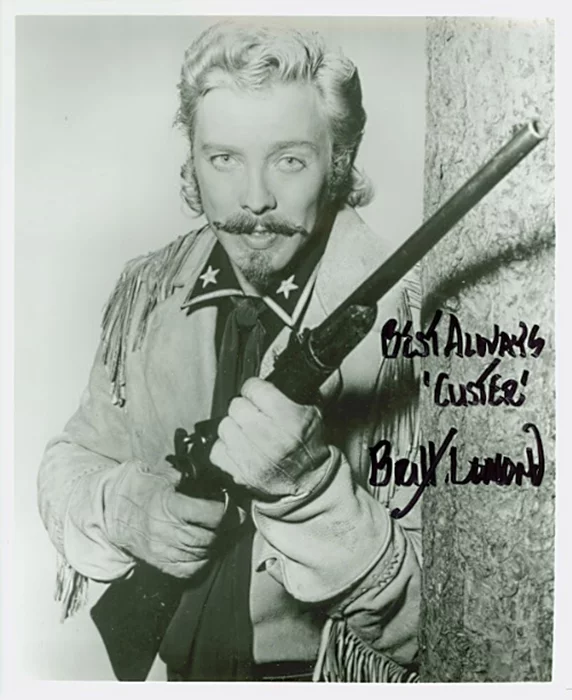 Britt Lomond autograph
